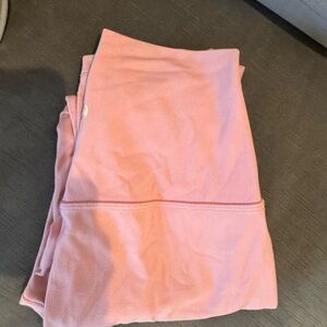 Pink lululemon leggings